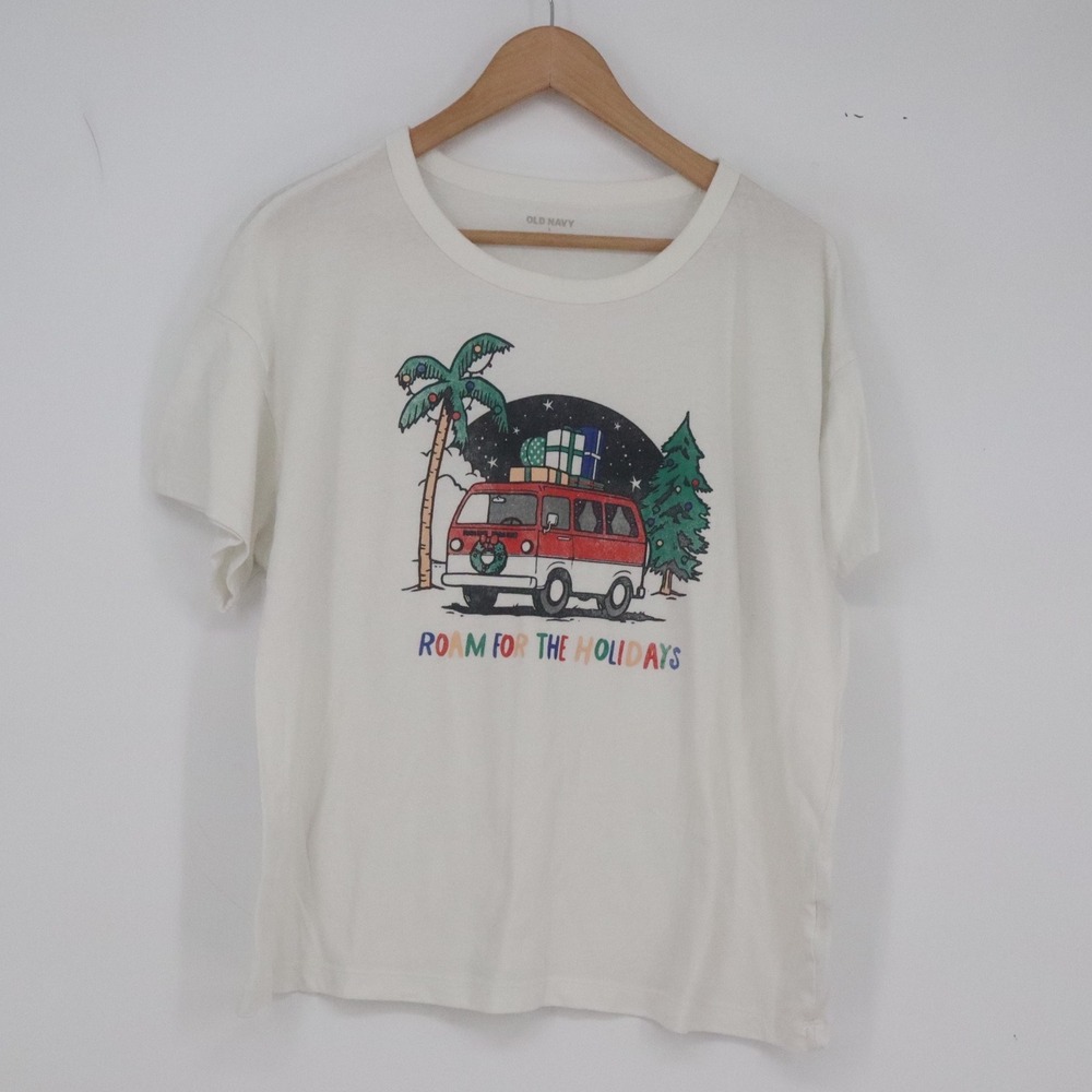 Old Navy T-Shirt Womens L Graphic Roam for the Holidays White Short Sleeve